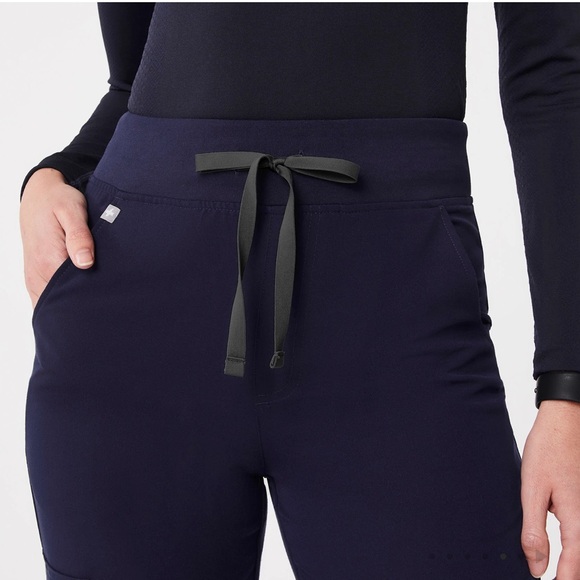 Figs High Waisted Zamora Jogger Scrub Pants SMALL - Picture 1 of 4